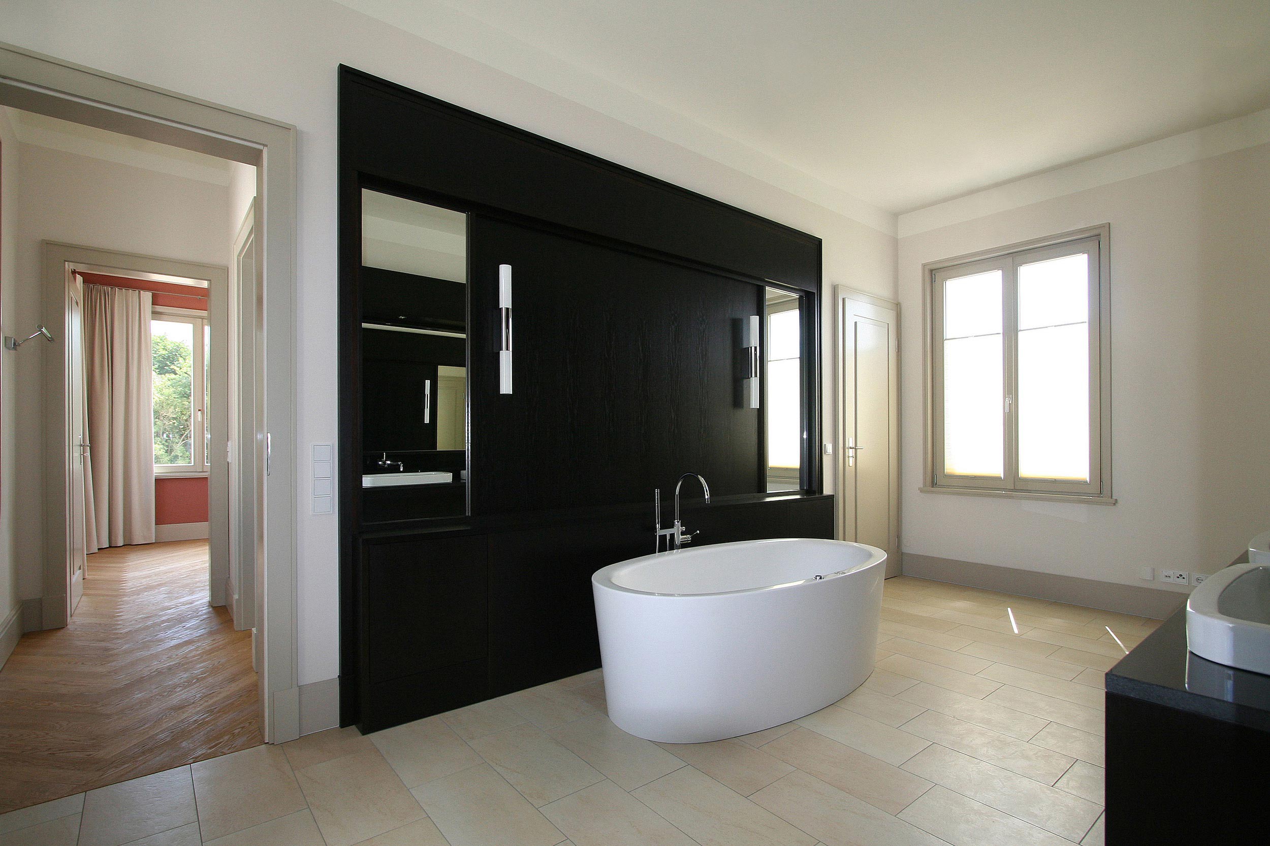 KLASSIK UND TRADITION - Neubau einer klassizistischen Villa