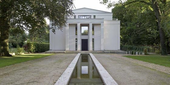 villa_neoklassizistisch_saeulen_portal